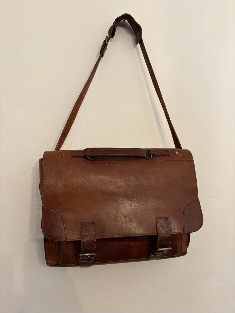Gorgeous, vintage handmade Brown Leather Messenger Bag Briefcase satchel - Picture 3 of 13